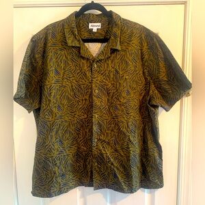 Abound mens short sleeve button down XXL shirt black and Gold